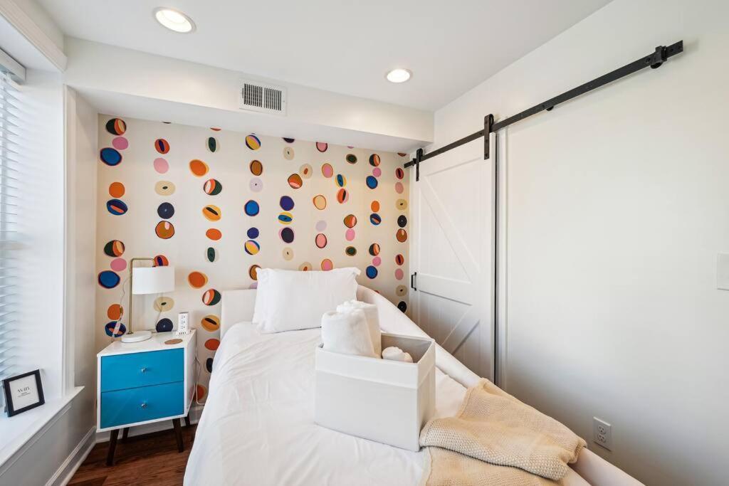 Federal Hill Luxury + City Charm Балтимор Екстериор снимка